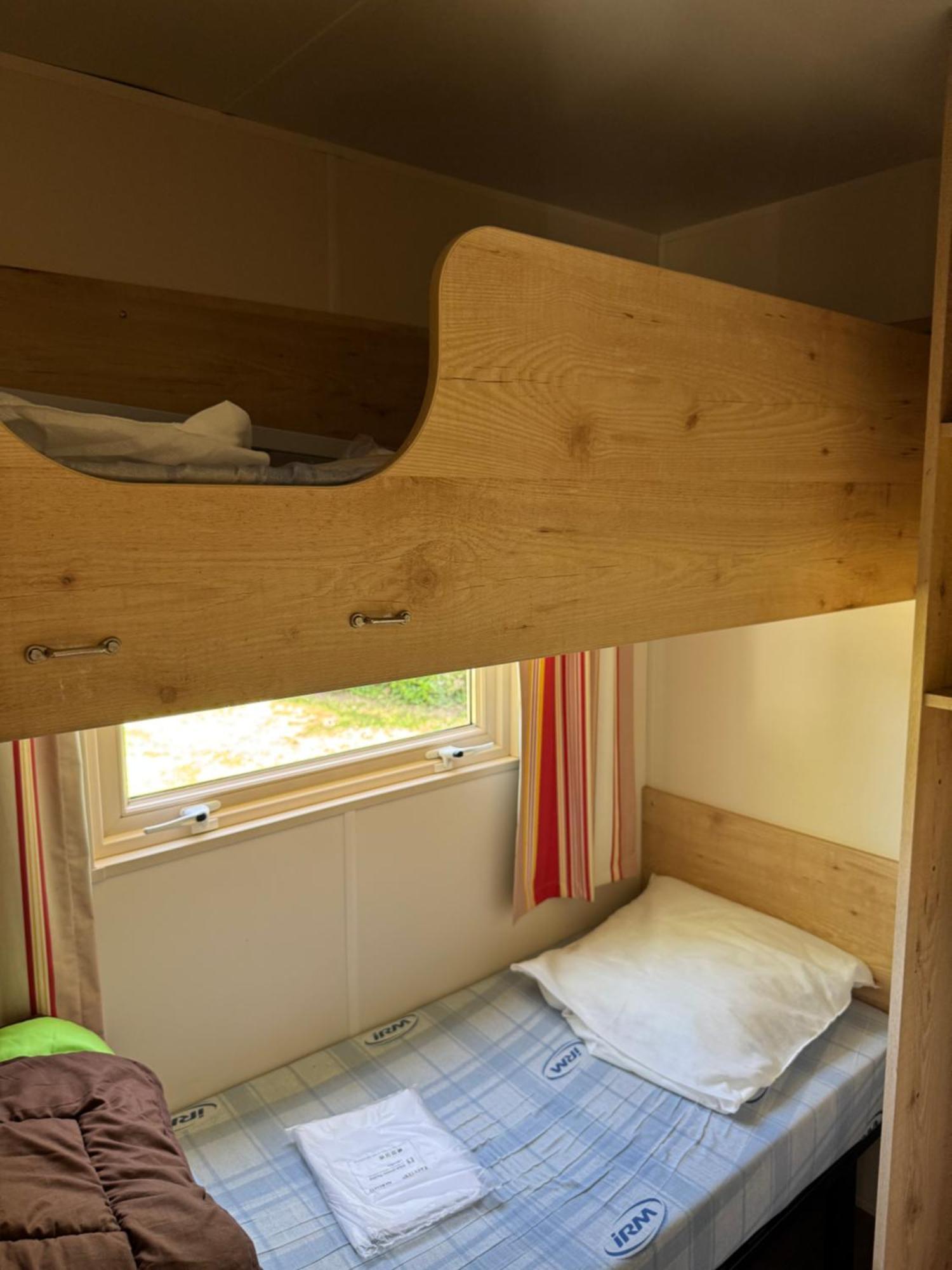 Camping De La Mottelette Forest-Montiers Экстерьер фото